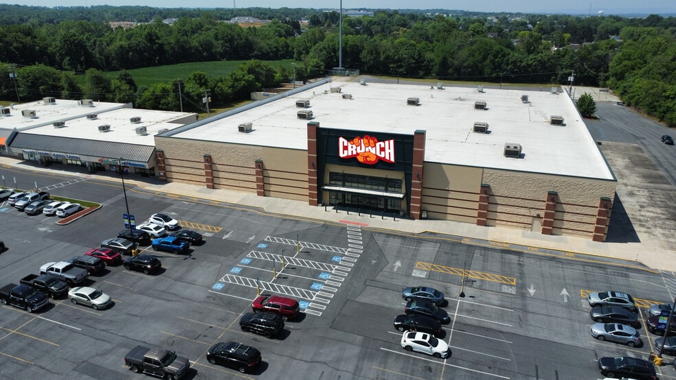 More Photos Of 1320 Lincoln Way E, Chambersburg Unknown For Lease