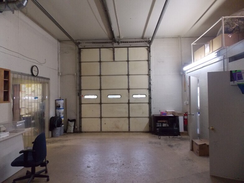 More Photos Of 12 Washburn St, Worcester Warehouse For Sale