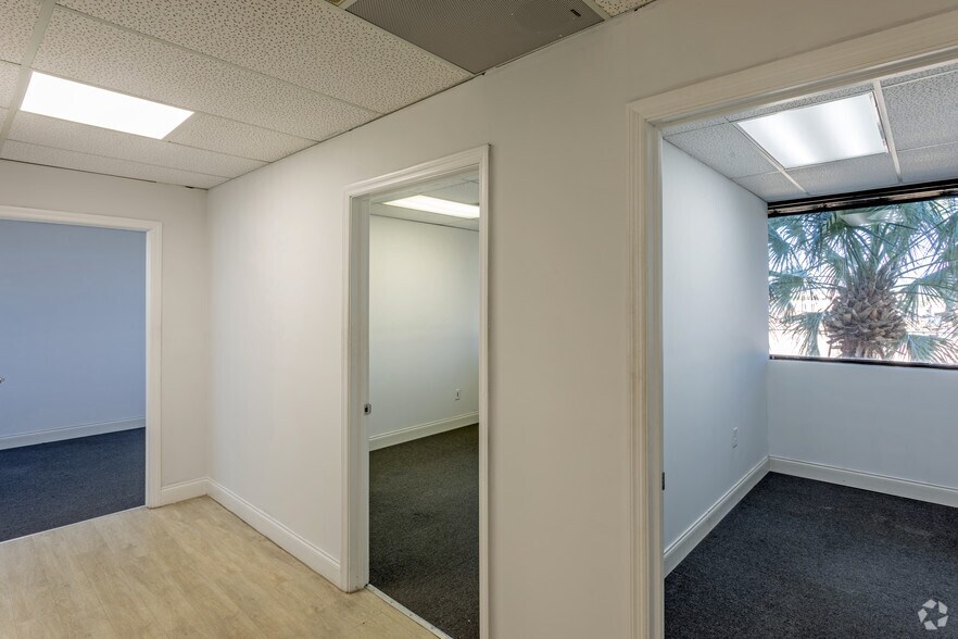 More Photos Of 3115 NW 10th Ter, Oakland Park Unknown For Lease