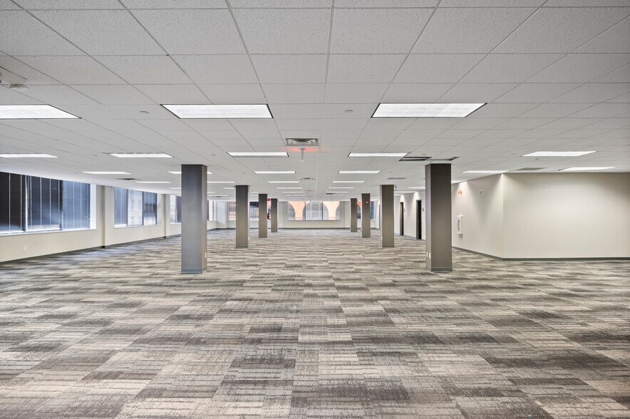 More Photos Of 221 3rd Ave SE, Cedar Rapids Unknown For Lease