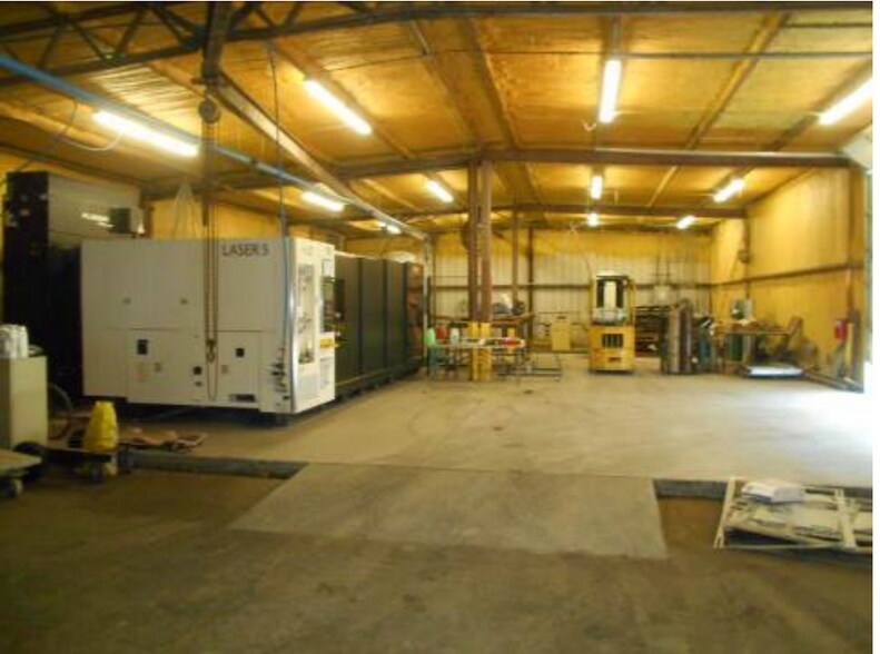 More Photos Of 4894 W Hwy 84, Vidalia Warehouse For Sale