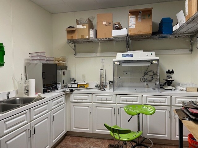 More Photos Of 4519 West Pine St, Farmville Warehouse For Sale