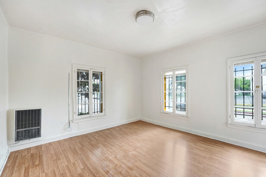 More Photos Of 3701 W 9th St, Los Angeles Apartments For Sale