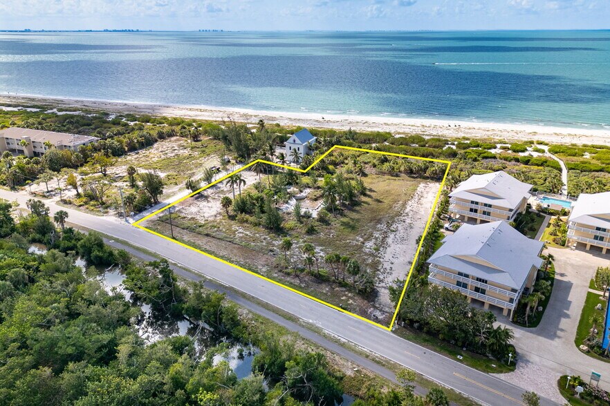 More Photos Of 555 E Gulf Dr, Sanibel Apartments For Sale
