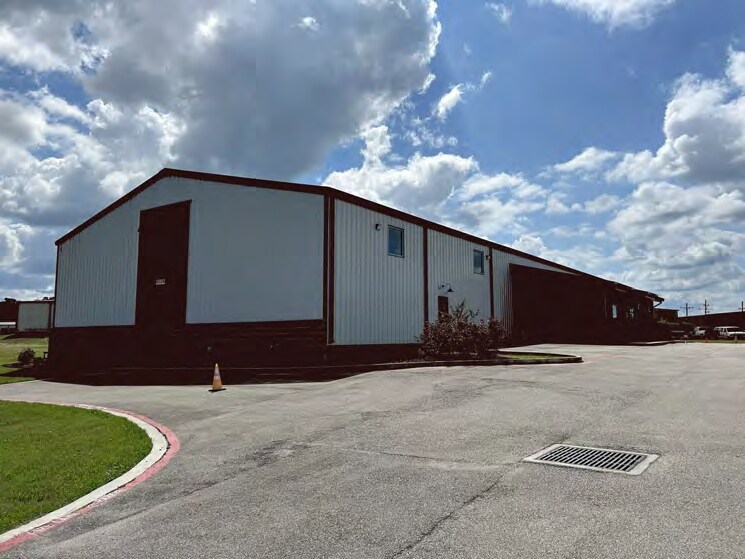 Primary Photo Of 18952 Freeport Dr, Montgomery Industrial For Sale