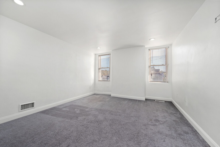 More Photos Of 1000 Madison Ave, Pittsburgh Religious Facility For Sale