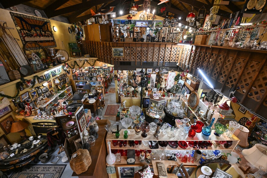 More Photos Of 3120 Wadsworth Rd, Norton Storefront Retail Office For Sale