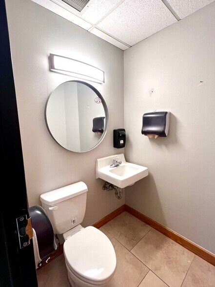 More Photos Of 1125 N Porter Ave, Norman Medical For Sale