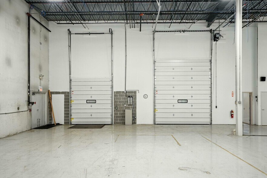 More Photos Of 8130 River Dr, Morton Grove Warehouse For Sale