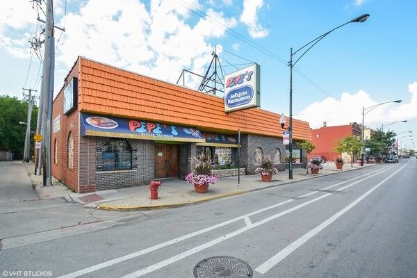 More Photos Of 3231 W 63rd St, Chicago Restaurant For Sale