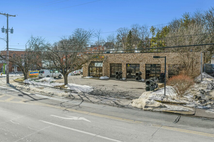 More Photos Of 331 Cochran Rd, Mt Lebanon Freestanding For Sale