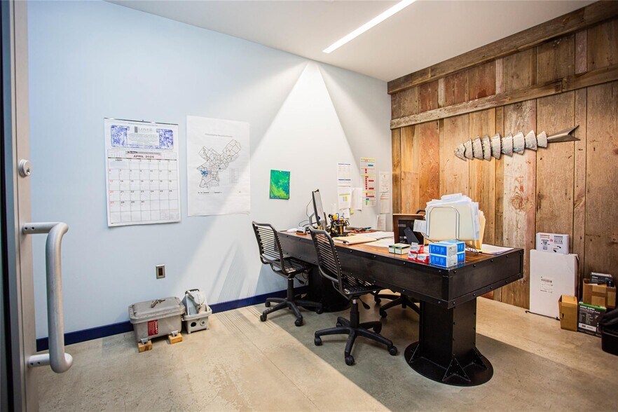 More Photos Of 200 Atlantic Ave, Oceanside Office For Sale