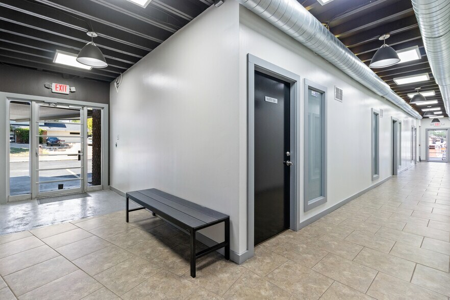 More Photos Of 11103 San Pedro Ave, San Antonio Office For Lease