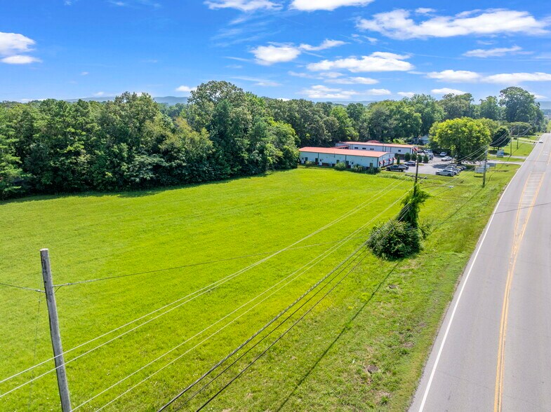 More Photos Of College St S, Winchester Land For Sale