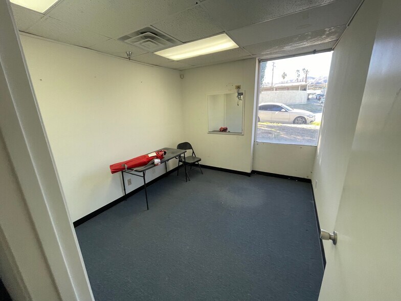 More Photos Of 68364 Commercial Rd, Cathedral City Warehouse For Sale