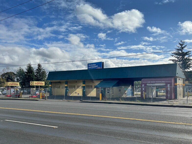 More Photos Of 2206 96th St S, Tacoma Carwash For Sale