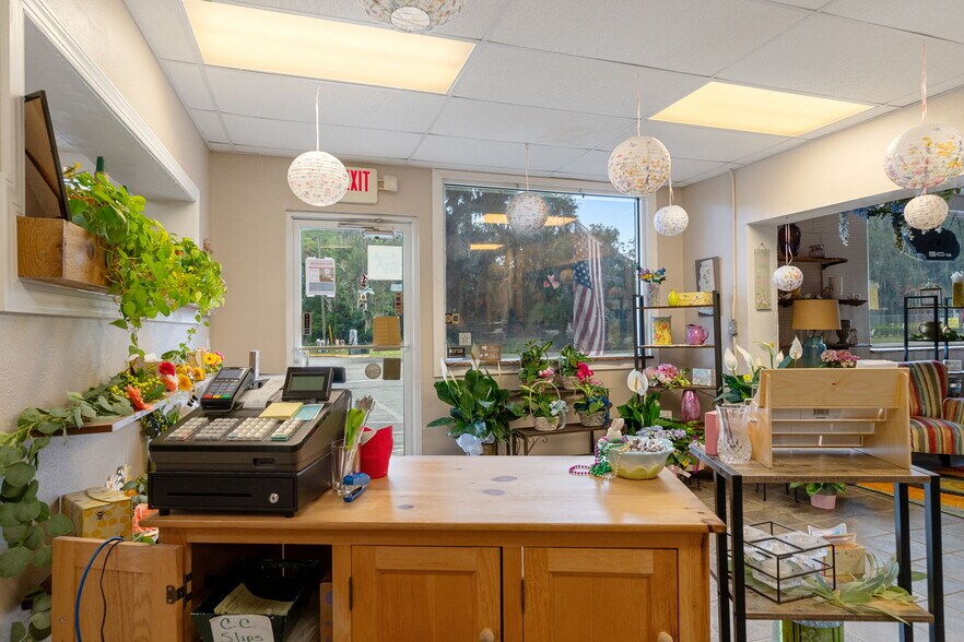 More Photos Of 7805 S Florida Ave, Floral City Freestanding For Sale