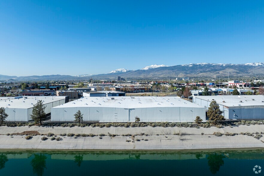 More Photos Of 2609-2615 Mill St, Reno Warehouse For Lease