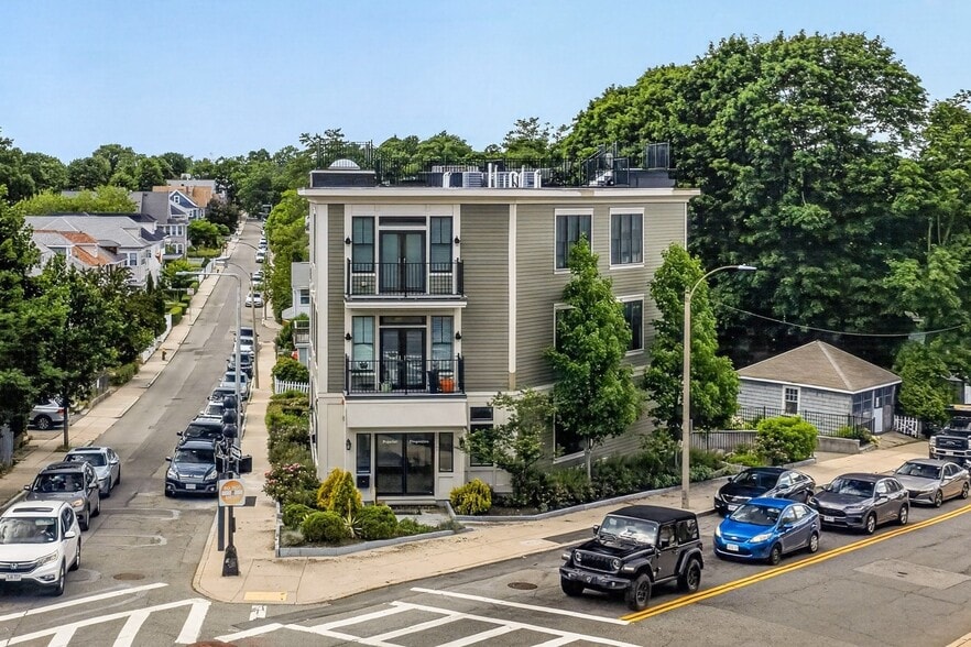 More Photos Of 370 Beech St, Boston Industrial For Sale
