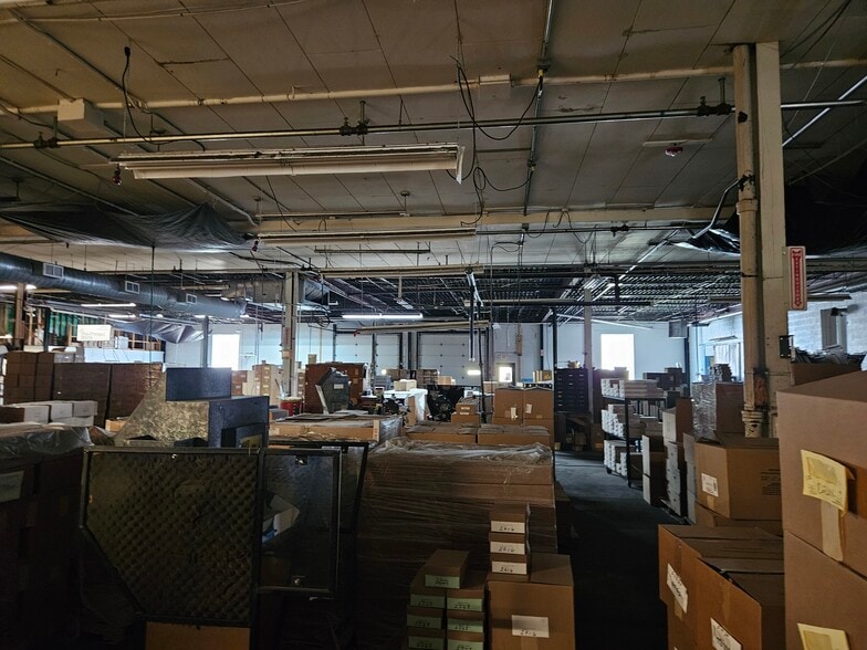 More Photos Of 2670 Pyramus Rd, Chester Warehouse For Sale