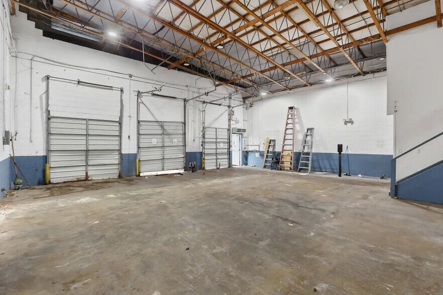 More Photos Of 5900 S Front St, New Orleans Refrigeration Cold Storage For Sale