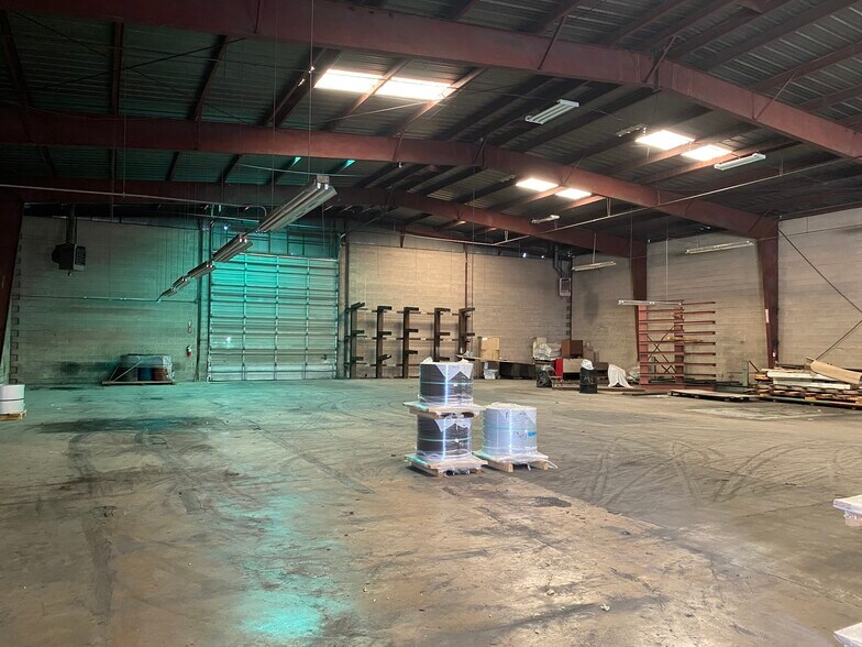 More Photos Of 1209-1219 N San Jacinto St, San Antonio Manufacturing For Lease
