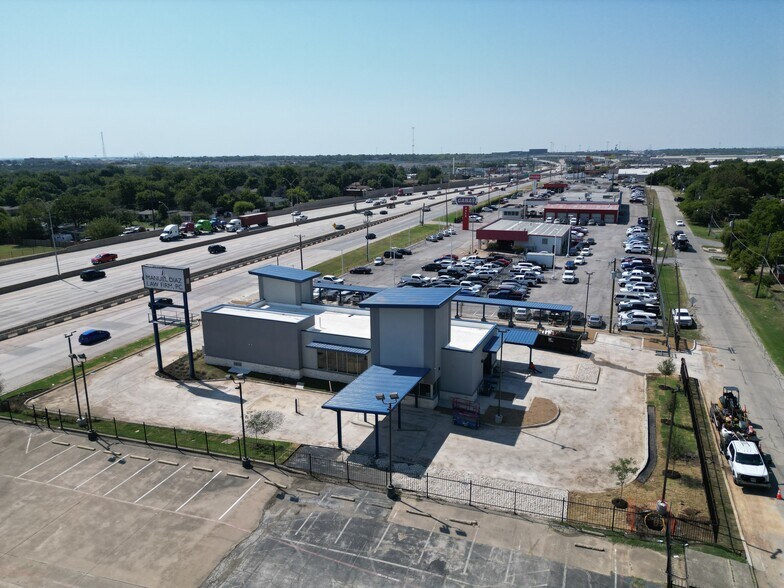 More Photos Of 4444 South Fwy, Fort Worth Carwash For Sale