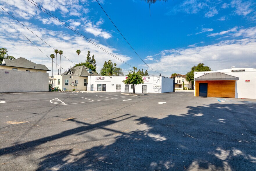 More Photos Of 720-724 N Garey Ave, Pomona Unknown For Lease