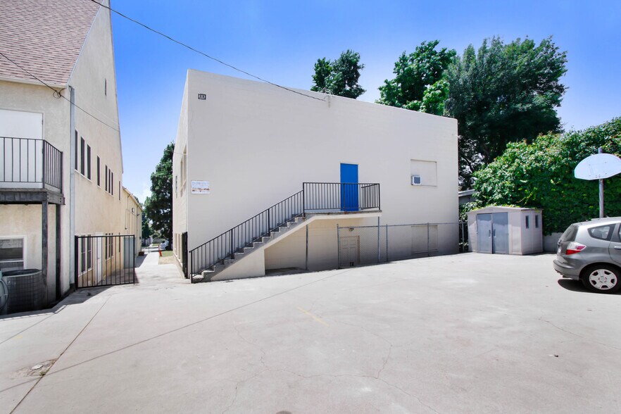 More Photos Of 724 S Glenoaks Blvd, Burbank Religious Facility For Sale