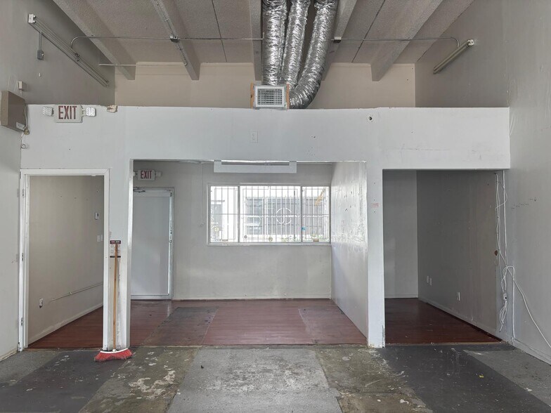 More Photos Of 7251-7309 NW 12th St, Miami Warehouse For Lease