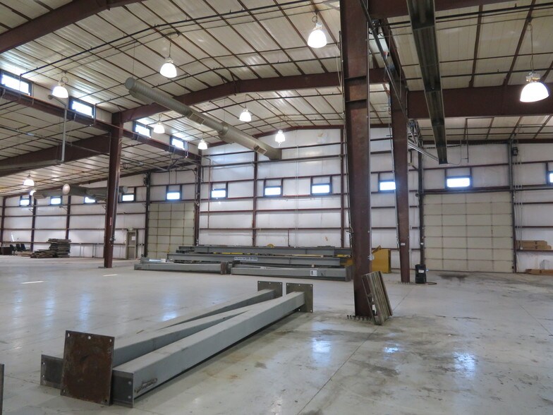 More Photos Of 841 21 1/2 Rd, Grand Junction Warehouse For Lease