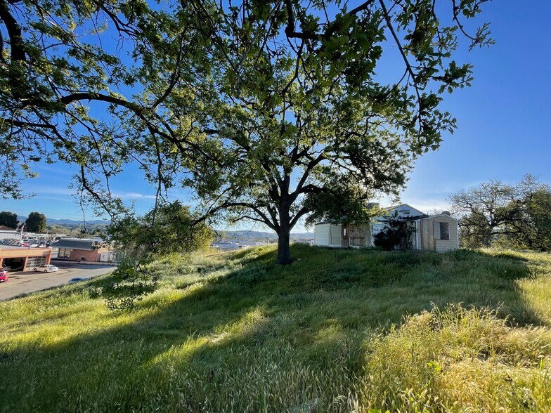 More Photos Of 23452 Lyons Ave, Santa Clarita Land For Sale