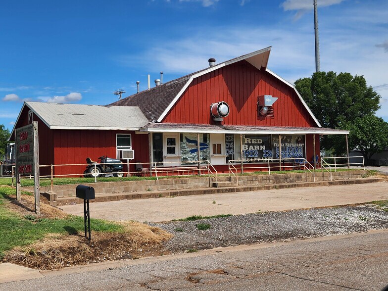 Primary Photo Of 624 S Main St, Caldwell Restaurant For Sale