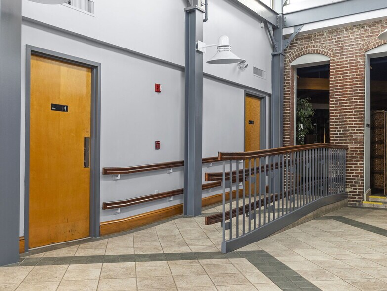 More Photos Of 12 Washington St, Natick Office For Lease