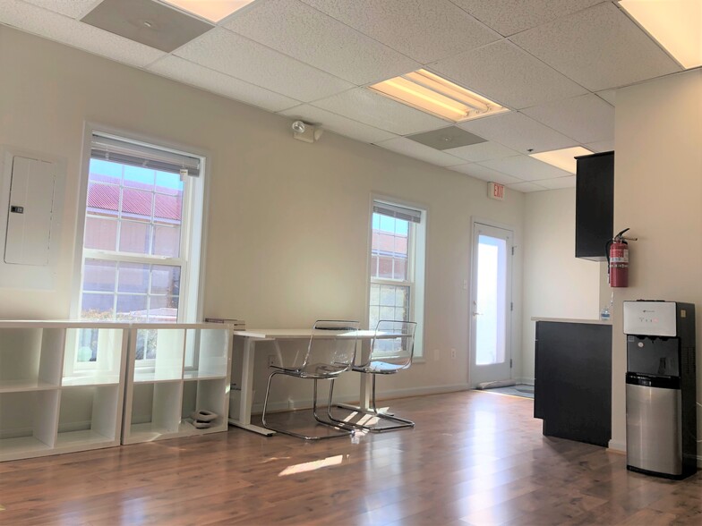 More Photos Of 10260-10268 Baltimore National Pike, Ellicott City Office For Lease