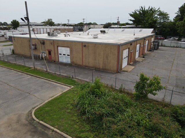 More Photos Of 3095 Stonebrook Cir, Memphis Flex For Lease