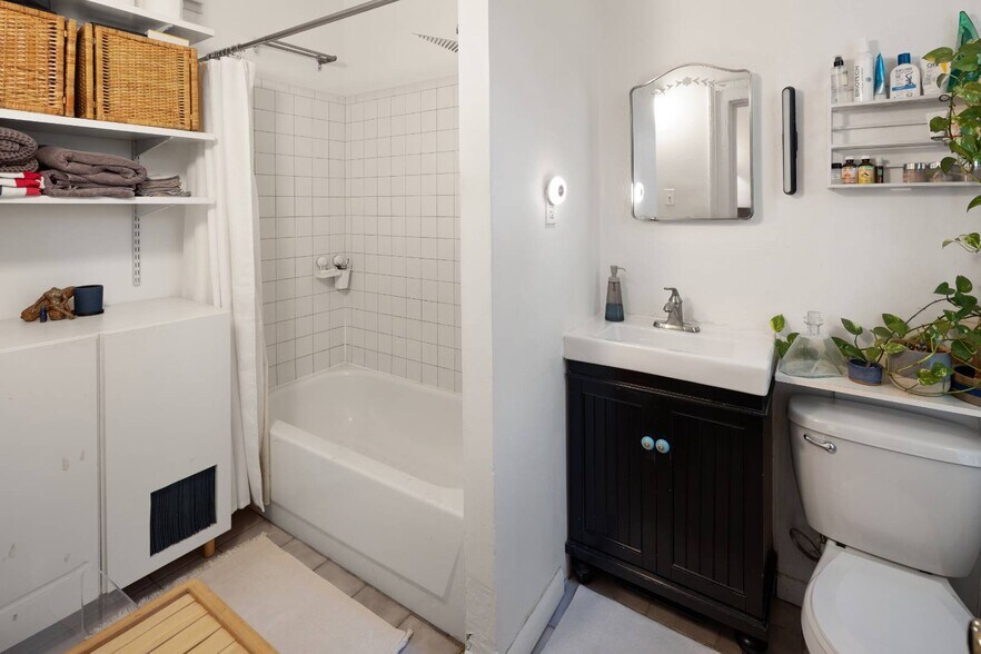 More Photos Of 130 Coffey St, Brooklyn Apartments For Sale