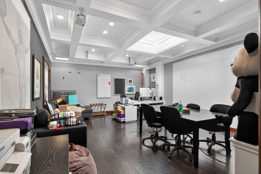 More Photos Of 1767 Standard Ave, Glendale Office For Lease