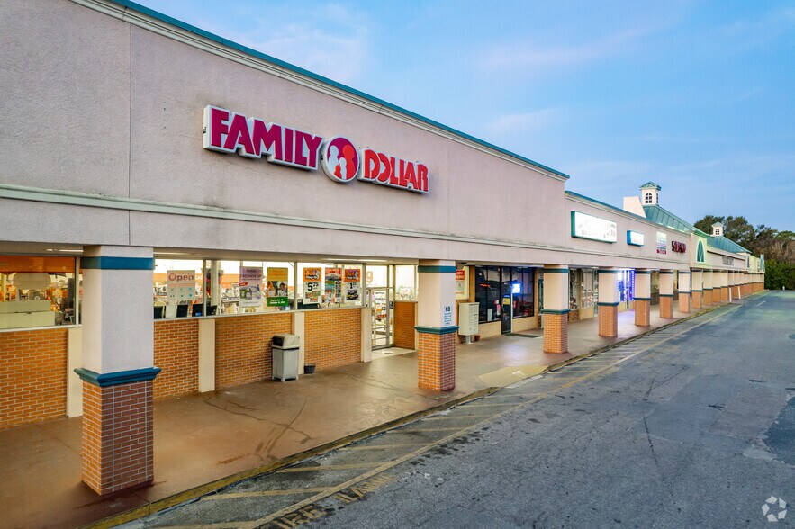 More Photos Of 2700-2738 W Old Highway 441, Mount Dora Restaurant For Sale