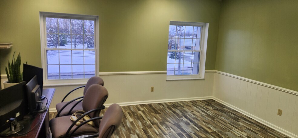 More Photos Of 24700 Center Ridge Rd, Westlake Medical For Lease