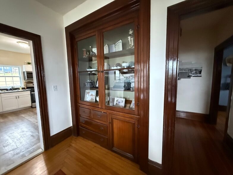 More Photos Of 341 Belmont St, Fall River Apartments For Sale