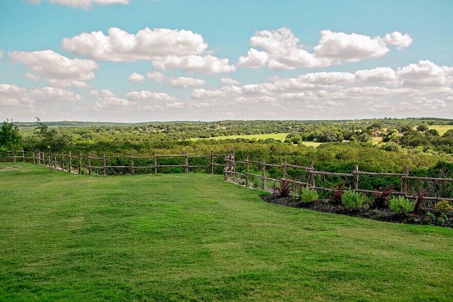 More Photos Of 6000 Tucker Dr, Weatherford Winery Vineyard For Sale