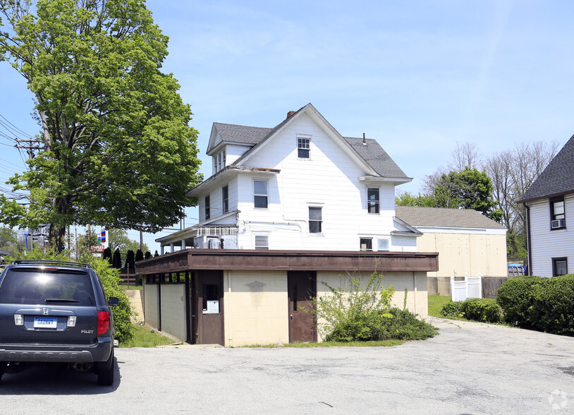 Primary Photo Of 578 Tarrytown Rd, White Plains Storefront Retail Office For Sale