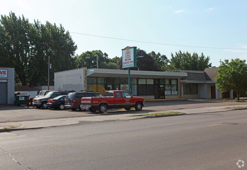 More Photos Of 4211-4215 Bloomington Ave, Minneapolis Freestanding For Lease