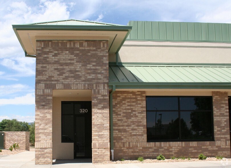 More Photos Of 320-344 W 37th St, Loveland Office For Lease