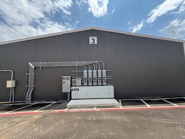 More Photos Of 9326 SE Loop 410, San Antonio Flex For Sale