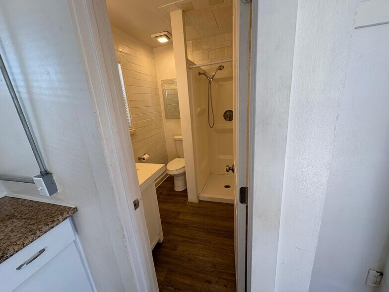 More Photos Of 66229 8th St, Desert Hot Springs Apartments For Sale