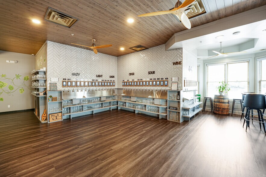 More Photos Of 1240 Fort Bragg Rd, Fayetteville Restaurant For Sale