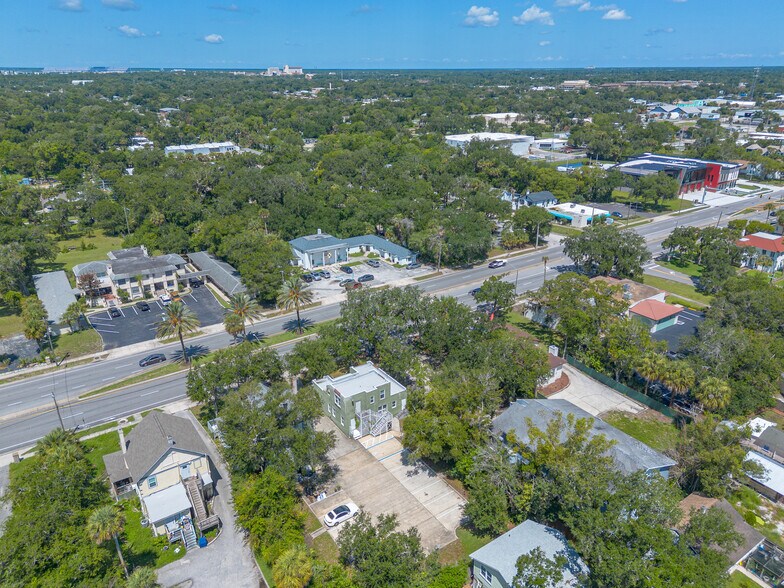 More Photos Of 519 S Ridgewood Ave, Daytona Beach Office For Sale