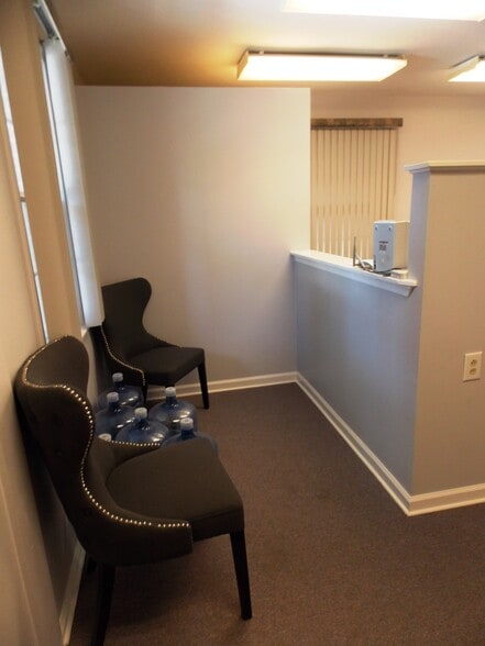 More Photos Of 301 S Main St, Doylestown Medical For Sale